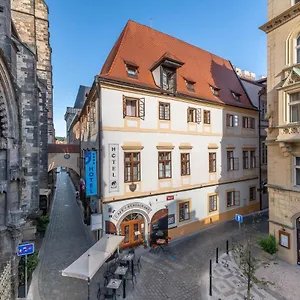 Cerny Slon Otel Prag