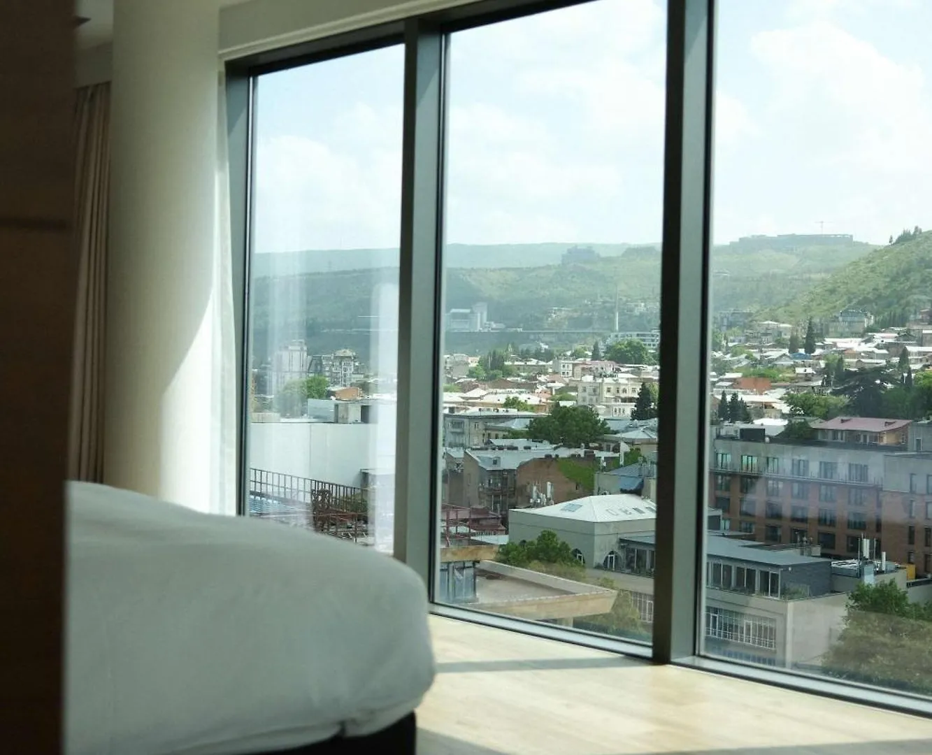 Radisson Blu Iveria Hotel Tbilisi 5*,